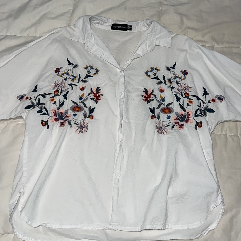 White With Florals Button Down Blouse - image 2
